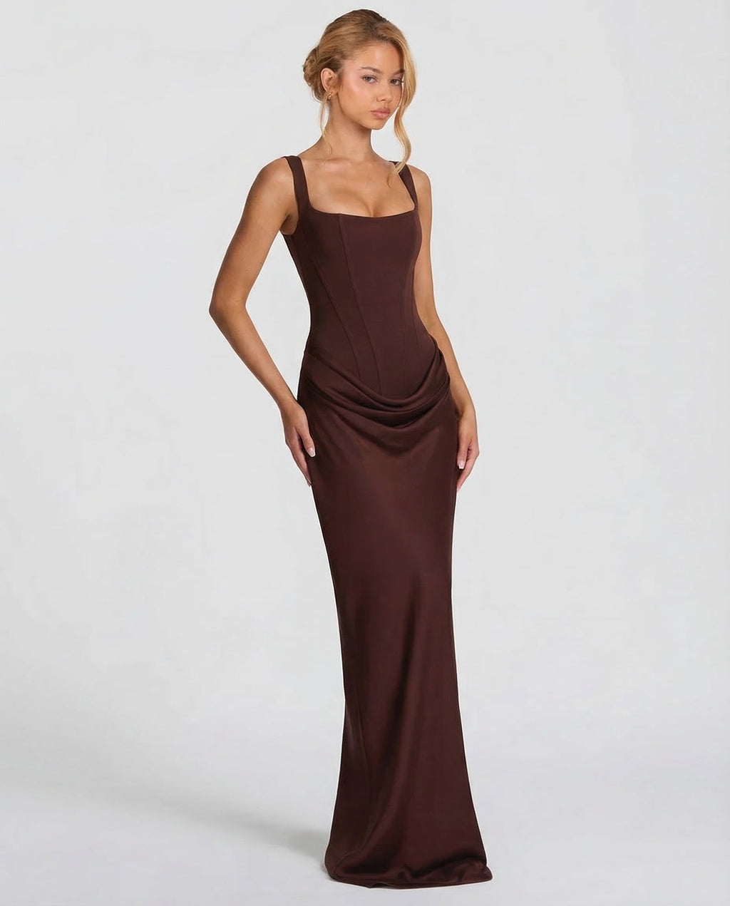 ARIEL | Maxi con corte de reloj de arena