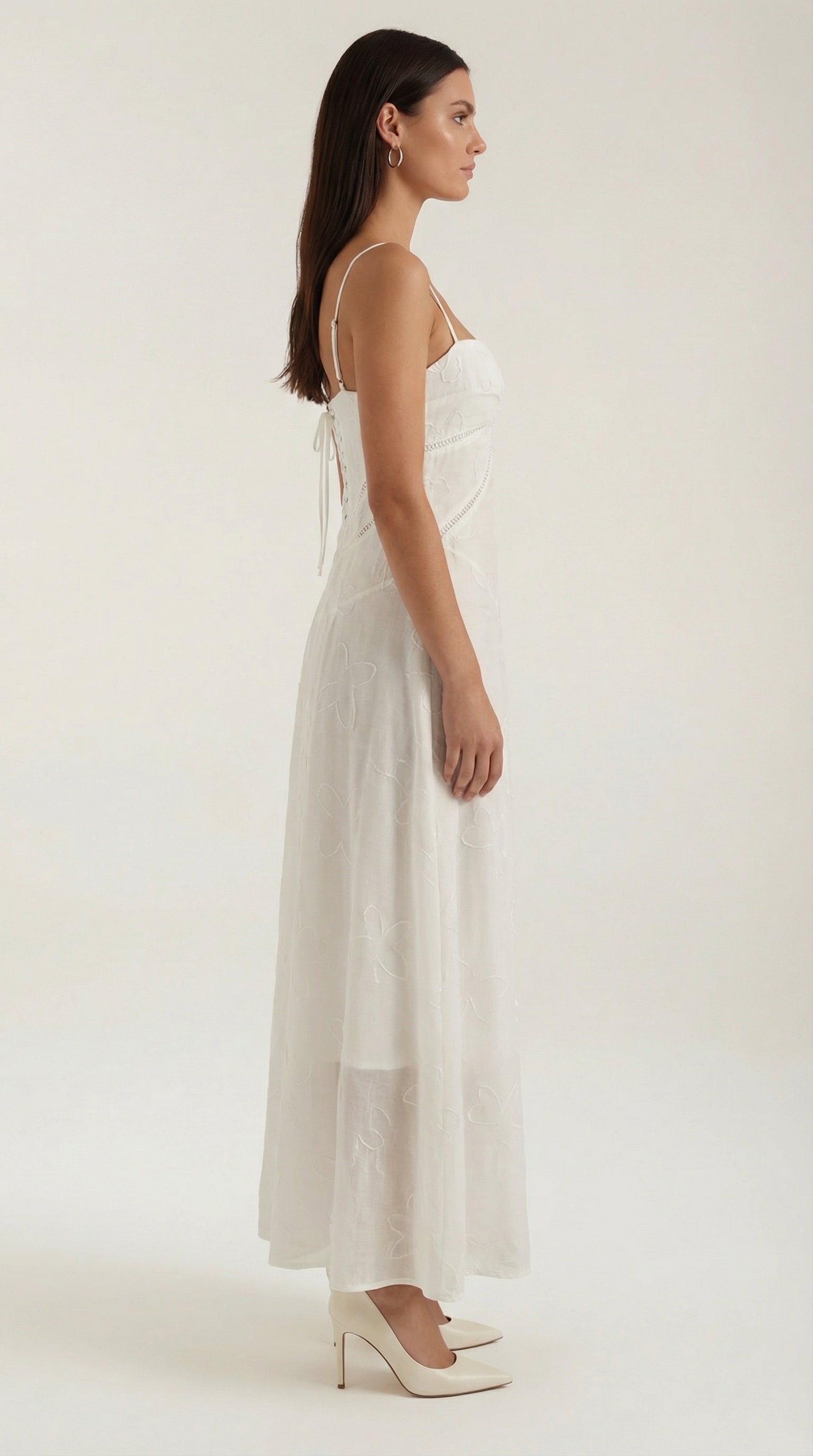 Vestido largo de encaje Leonor