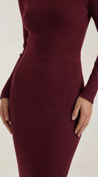 Vestido midi ajustado con relieve Francesca